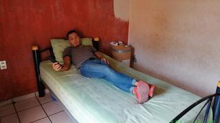 Muscular Latin Boy In Hot Foot Worship & Masturbation Scene (MP4)