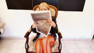 MASTURBATING WITH MY NEWSPAPER SQUIRTING