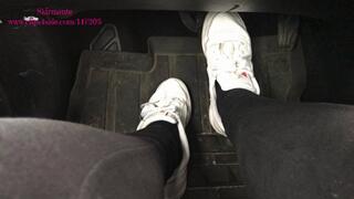 No way a slug like you can handle this ride