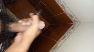 Saw my classmate which is also my neighbour, taking a shower and I decided to masturbate