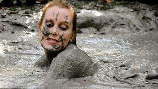 Darby and the Bubbling Mud - Ultimate Edit