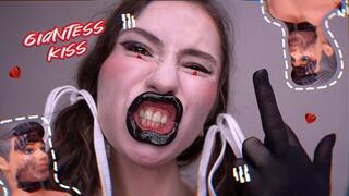 Gentle Giantess sticky kiss Harley Quinn 5 (CUSTOM)