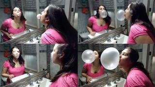 Bubblegum chewing at mirror - Bunny Looner