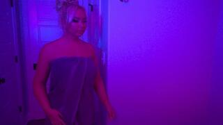 Callie Brooks Exploring Pink - Solo - Big Tits - Bathtub