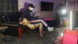 LUNA198_Oliver uses legs to make a sofa for the boy to sleep