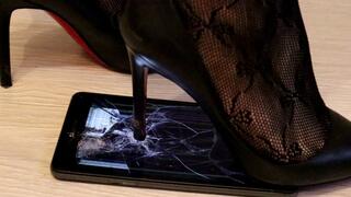 samsung tablet crush under my black louboutin stilettos