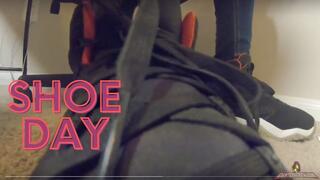 Giantess Crew- Mirandha - SHOE DAY