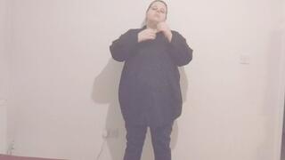 BBW slow striptease
