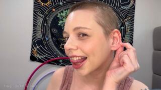 Ear Fetish- Sensual Solo Ear Play