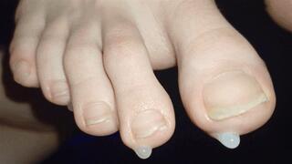 Anna - Teasing urethra with the tips of her unpedicured toenails [foot worship, footjob, urethral teasing, cum eating] (1080p)