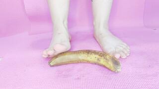 Peeling and smashing a banana with my feet