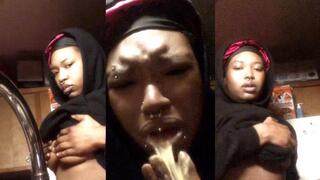 EMETOPHILIA PORN (staring into the camera as i empty my belly)