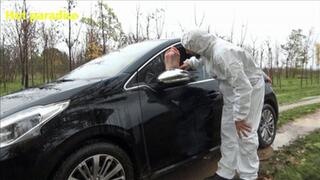 With my work outfit, I lick Savana's feet, in the rain then in her car (Savana & Bob45) HD - WMV