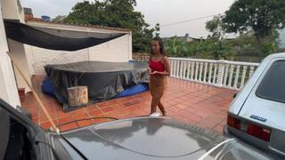 Dalilah drains the battery of the Volkswagen Beetle