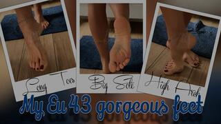 My Eu 43 gorgeous feet