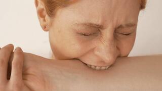 Stella ed Eve, mordere sempre! - Stella and Eve, always bite! (MOBILE VERSION WMV)