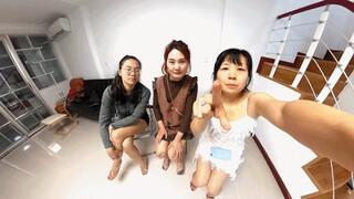 3 Giants - Tread on You with Our Beautiful Feet 360VR4K