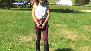 Odette - Prisoner Cuff n Shackle Walk in Her Boots (AVI)