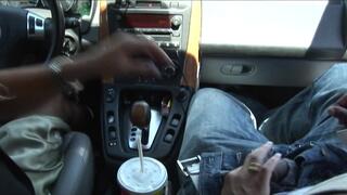 Naughty MILF with a beautiful ass knows how to take it deep