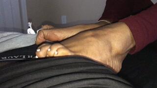 Her Pretty Toes Turn Me Into A Quick Pumper