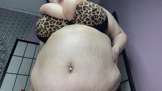 Bloated belly worship