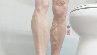 Doggy style flexes Tempest