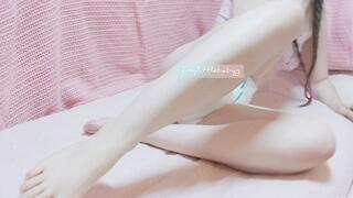 Megamax pissing and pillow humping