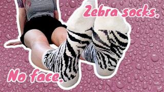 39 FHD SOCKS 2 ( foot fetish, foot virgin, upclose, worship, soles, wrinkled, wiggling, spreading, foot play, cleavage, rubbing, goddess, queen, barefoot, long toes, pov)