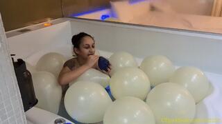 Safira B2P a 17" TufTex and Apply Her Nails on a Dozen of Balloons While in the Tub