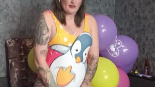 sittopop and nail pop balloons in swimsuit