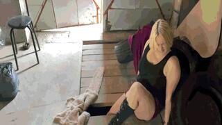 Jeannette is stuckWMV