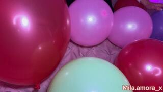 Easter bunny pops over for balloon orgasm 4K