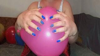 Ruin a holiday with your nails MP4