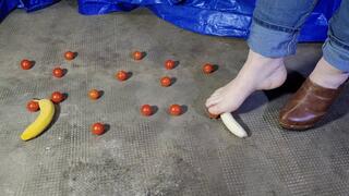 Crushing small tomatoes and bananas
