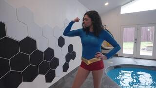 Bella Luxx - Super Heroine Swim