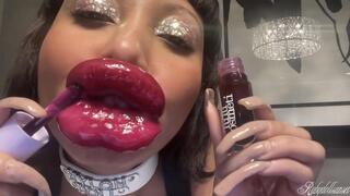 RubyDollLipz's 1-5-23 Growing XXL Doll Lips