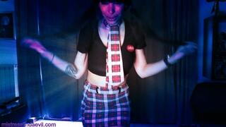 Mistress Linda Evil- la seduzione del demonio