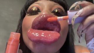 RubyDollLipz's 10-4-22 Growing XL Doll Lips+Surgery Info