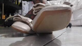 HD Gold Bow flats Shoeplay foot tapping Heel popping