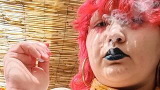 BBW Vapes Into Your Face