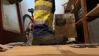 Garbageman Stomping some Food