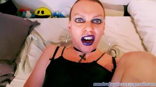 Sandra Jayde 19-04-22 I'm looking for a bukkake-oriented pornographic production, I really want to get squirted on my face