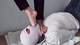 Your suffering is my pleasure (footfetish gagging trampling humiliation foot domination)