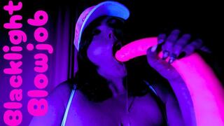 Blacklight Blowjob and Tittyfuck