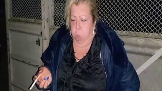 Cigarette waiting WMV