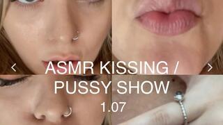 ASMR Kissing and Pussy Show