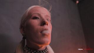 Anette's last smoke of the day FHD MP4