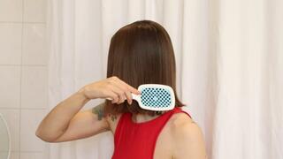 Smooth hair foaming conditioning and brushing