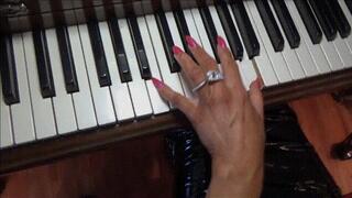 long pink fingernails playing piano - full clip - (1280x720*wmv)
