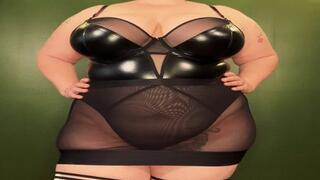 Domme Feeder Talks Down To You